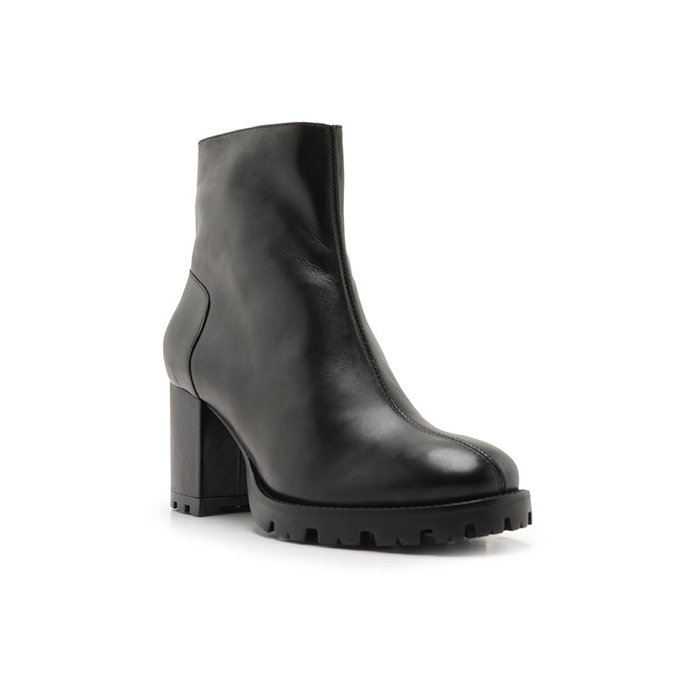 bota-tratorada-bold-preta-20556-schutz-1 bota-tratorada-bold-preta-20556-schutz-1