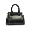 bolsa-tote-preta-couro-pequena-bag-charm-victoria-50014-arezzo-3