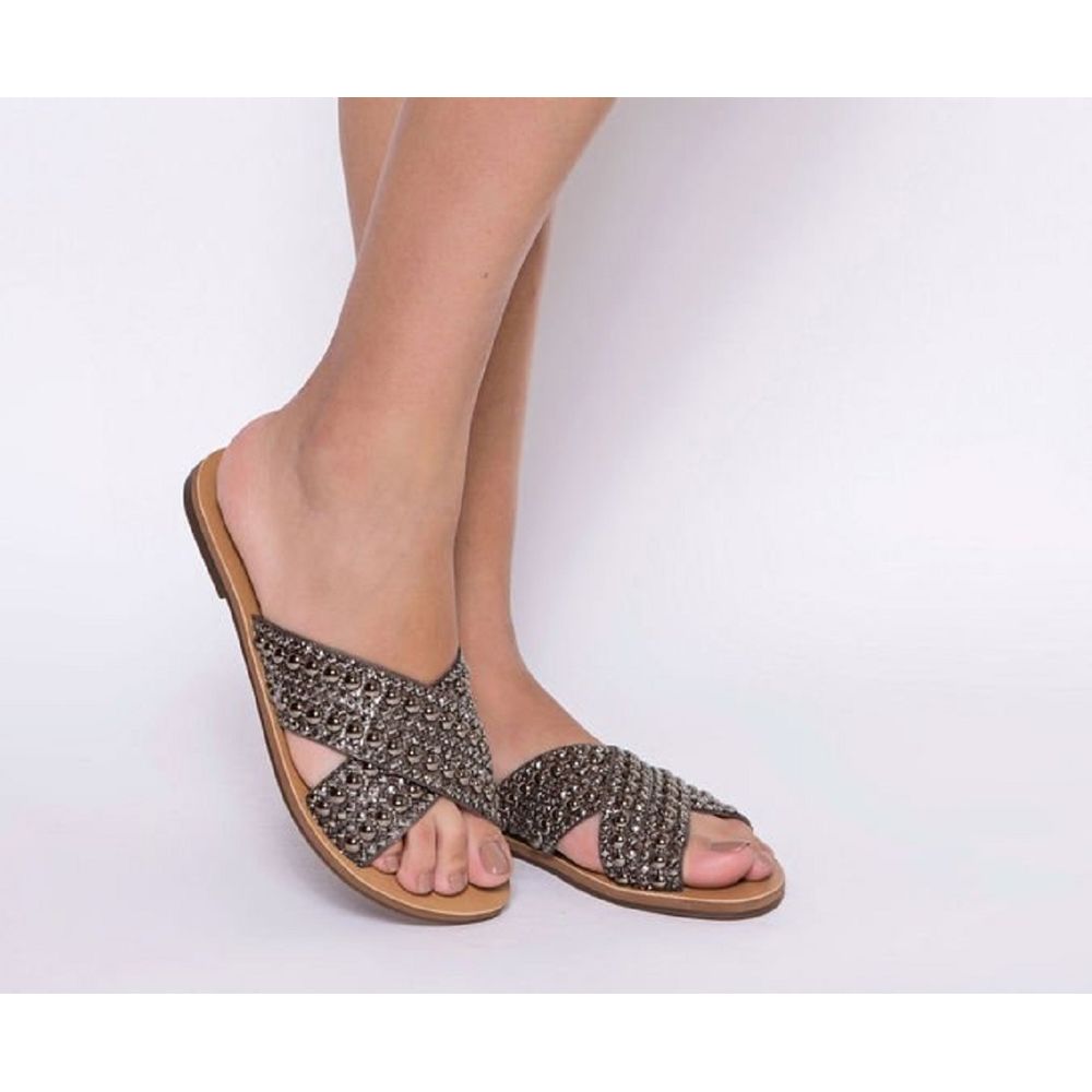 sandalia-rasteira-prata-velho-tiras-pedraria-anacapri-1 sandalia-rasteira-prata-velho-tiras-pedraria-anacapri-1