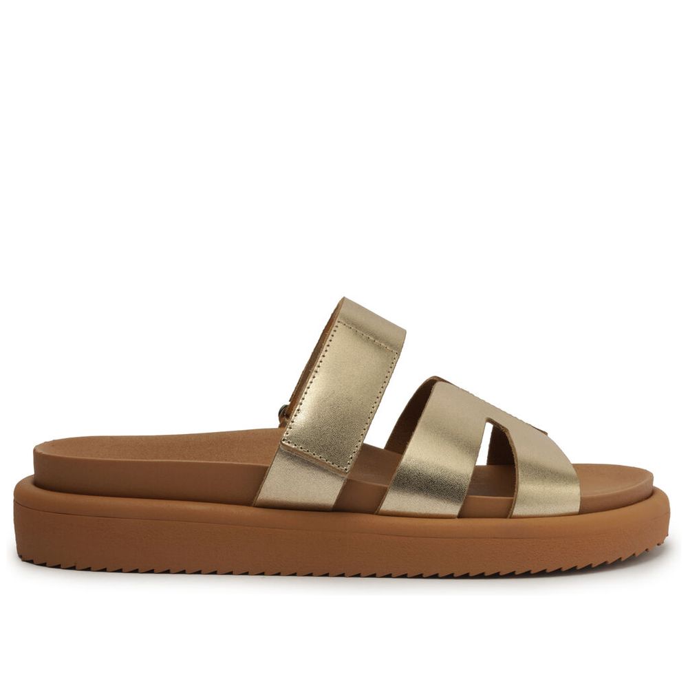 sandalia-salto-baixo-atanado-metal-ouro-30380-anacapri-1 sandalia-salto-baixo-atanado-metal-ouro-30380-anacapri-1