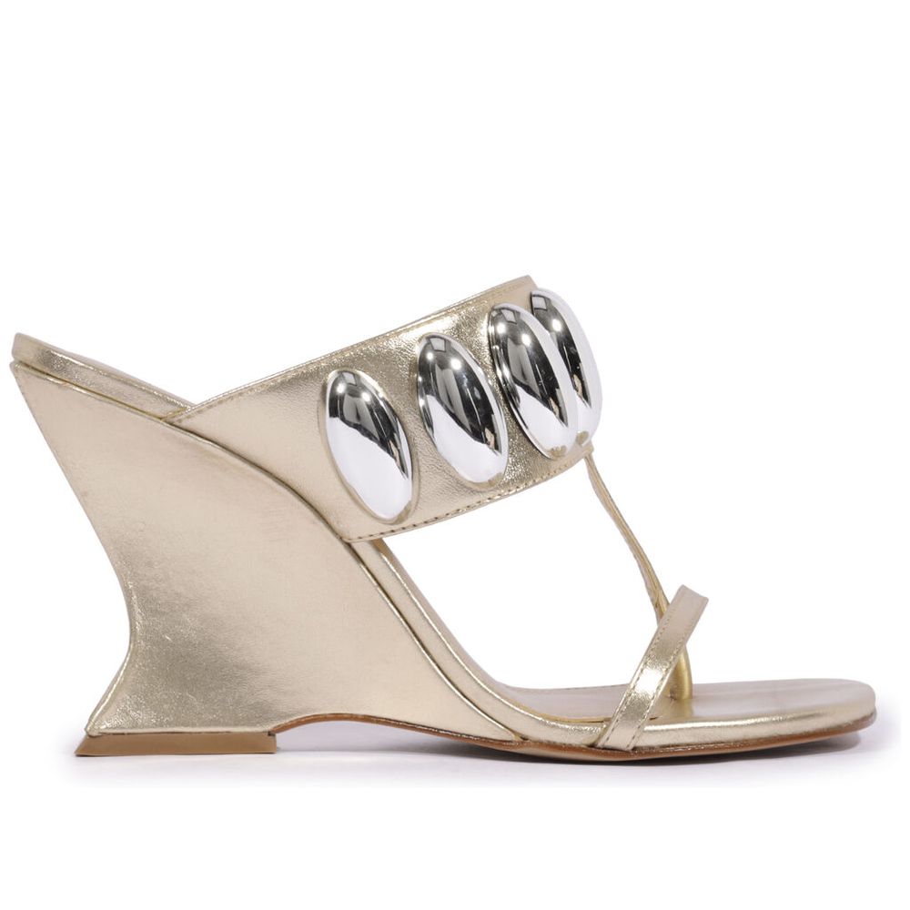 sandalia-schutz-anabela-couro-glam-dourada-1 sandalia-schutz-anabela-couro-glam-dourada-1