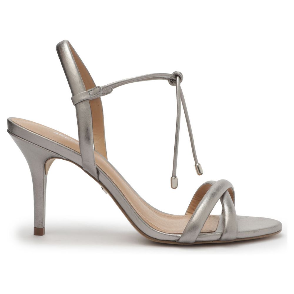 sandalia-prateada-salto-medio-fino-tiras-no-a02695-arezzo-1