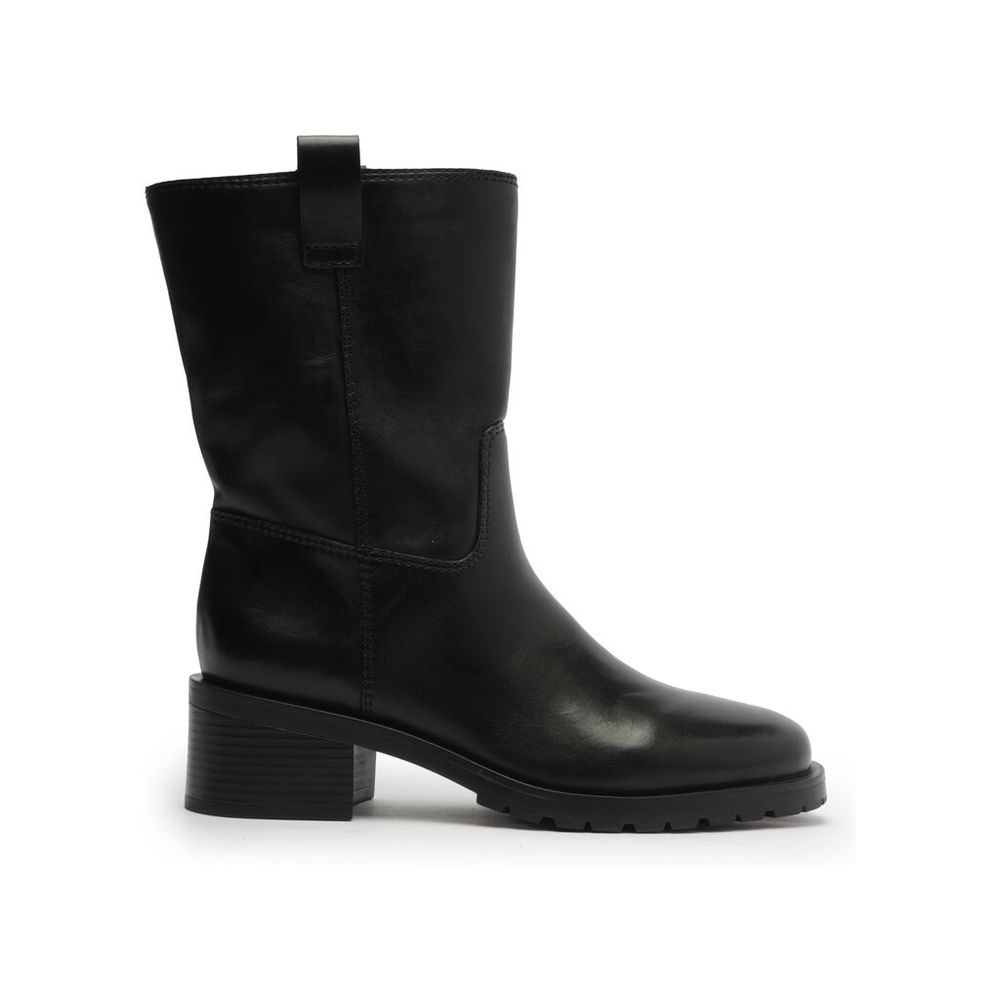 bota-preta-couro-cano-medio-bloco-tratorada-a13252-arezzo-1