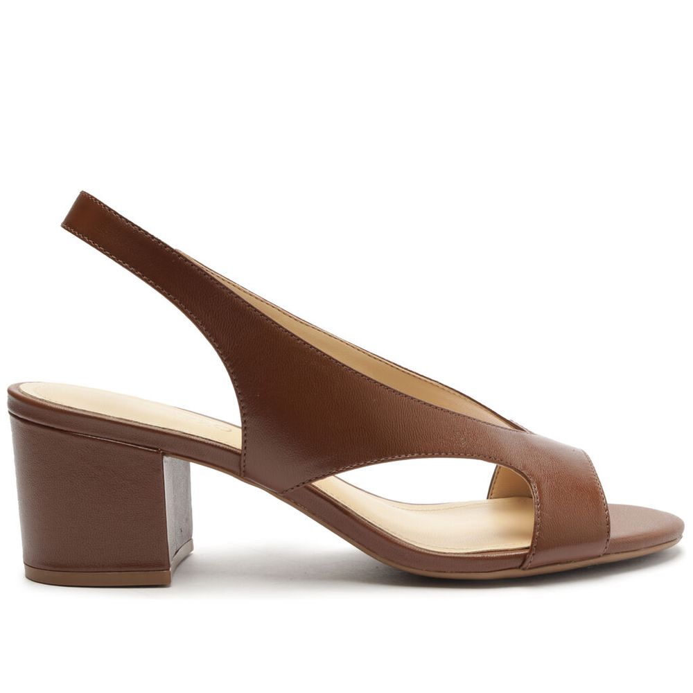 sandalia-marrom-couro-salto-medio-slingback-a10055-arezzo-1