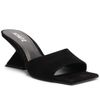 sandalia-mule-abbie-sculpt-camurca-preta-s22001-schutz-3