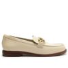 mocassim-arezzo-off-white-couro-medalha-a12775-1