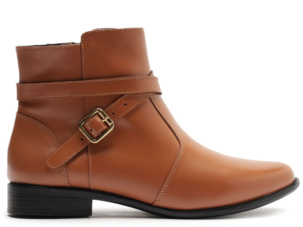 bota-arezzo-marrom-couro-cano-curto-salto-baixo-tira-a10693-1