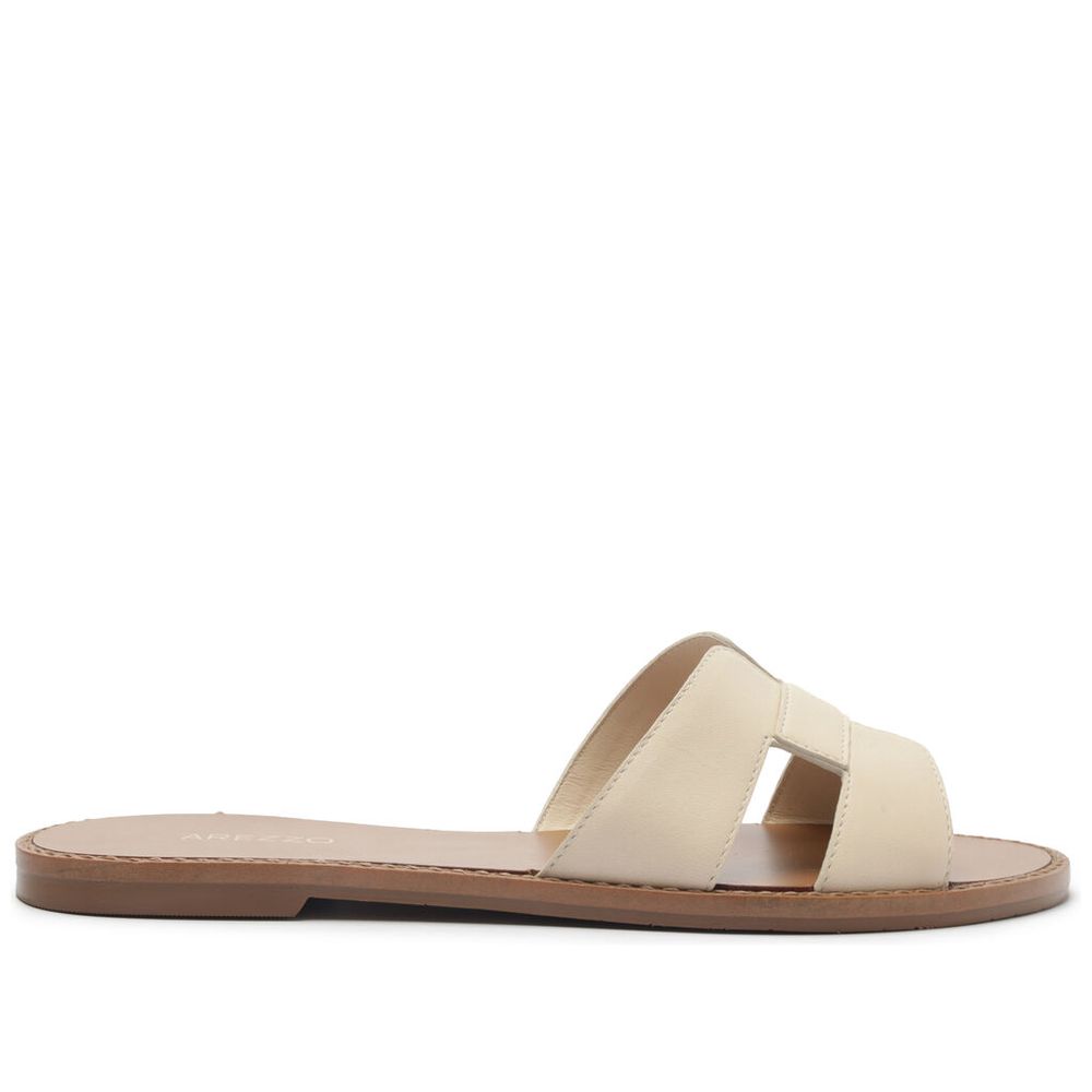 sandalia-arezzo-rasteira-off-white-couro-tira-h-11057-1