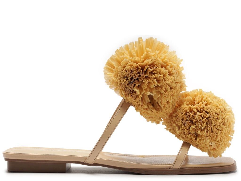sandalia-arezzo-rasteira-bege-bico-quadrado-pompom-eco-a11724-1