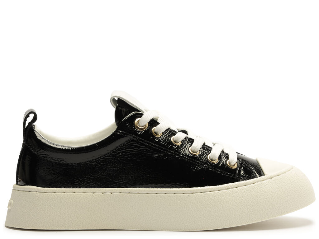 tenis-arezzo-preto-couro-amarracao-casual-a13458-1