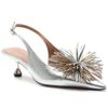 scarpin-vicenza-slingback-prateado-detalhe-floral-metalizado-1