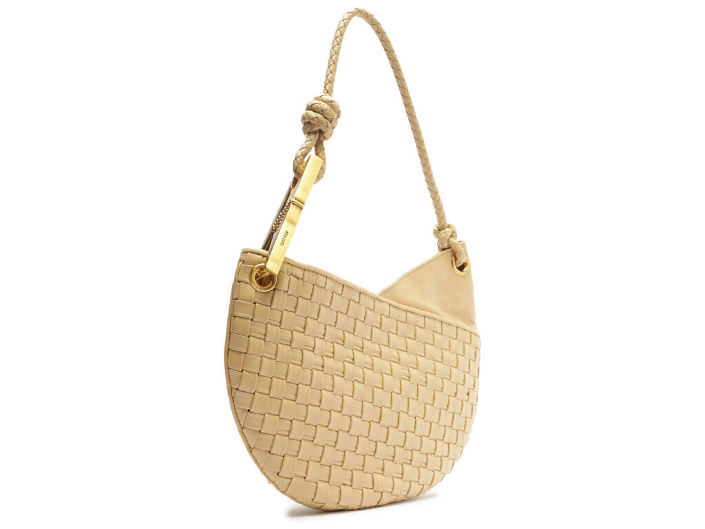 bolsa-arezzo-tiracolo-amendoa-couro-media-maia-tresse-2