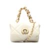 bolsa-vicenza-ivory-elegance-com-alca-de-corrente-dourada-1