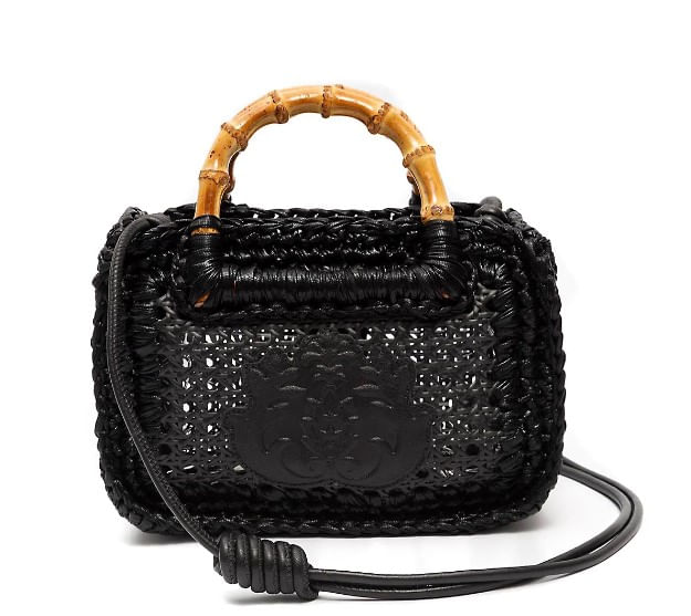 mini-bolsa-isla-duna-em-croche-metalizado-preto§-1