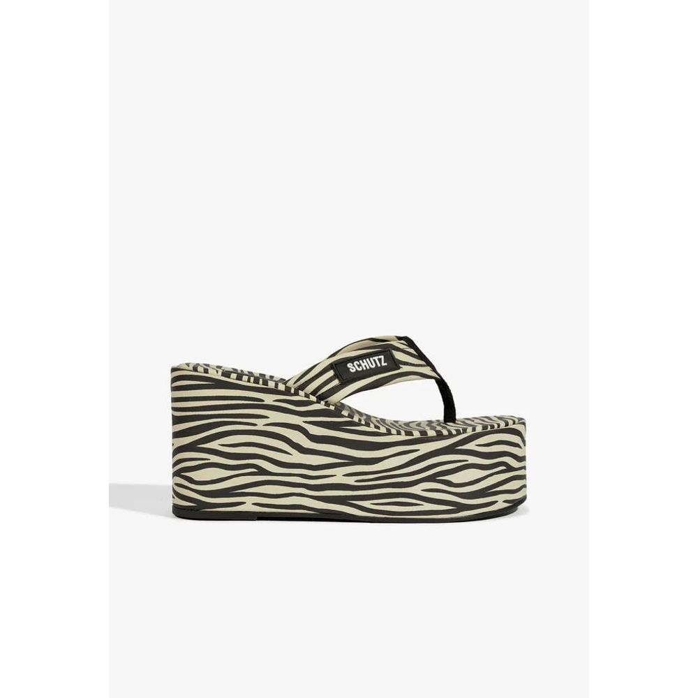 chinelo-schutz-zoe-plataforma-estampa-zebra-1