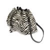 bolsa-schutz-bucket-buffer-couro-zebra-media-2