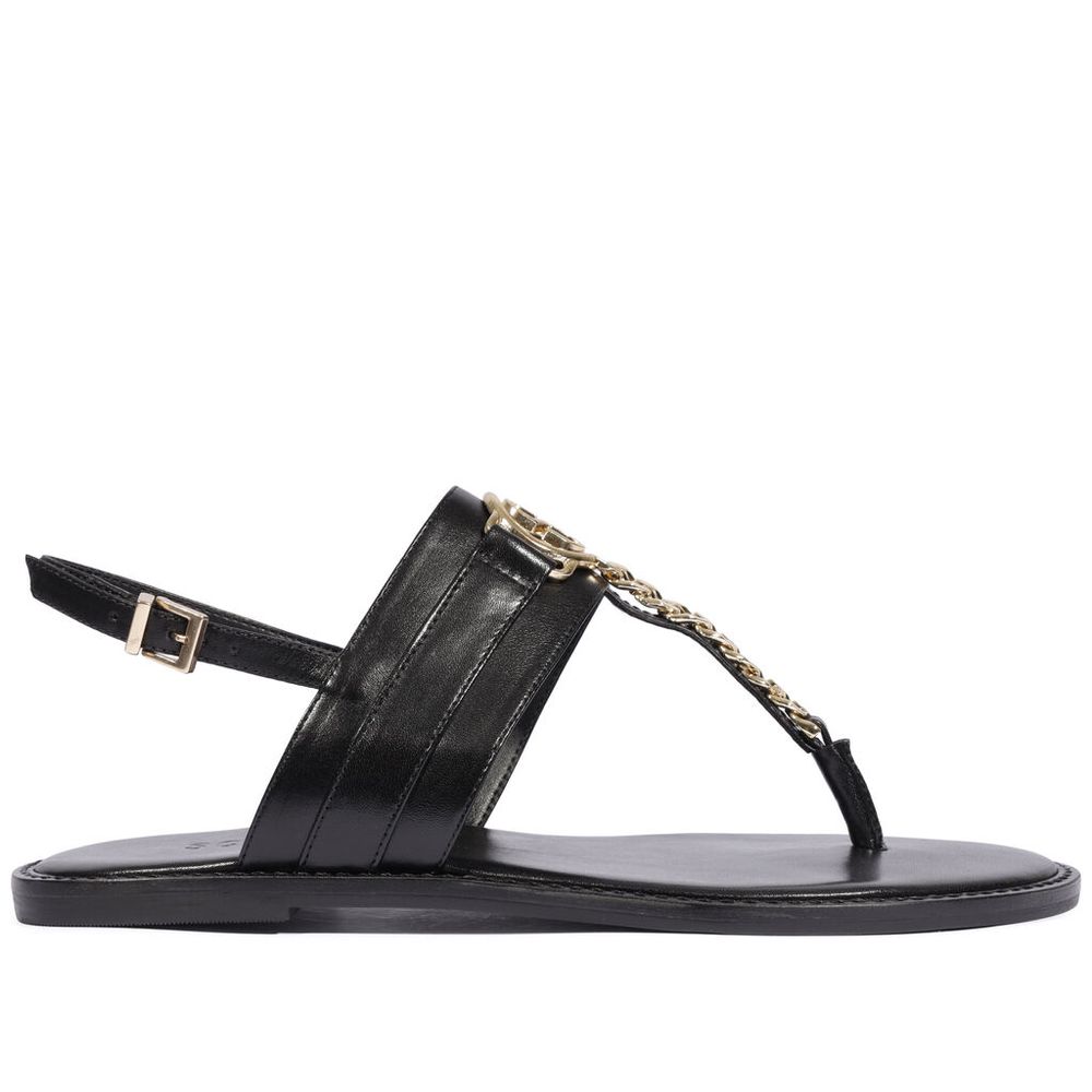 sandalia-schutz-rasteira-couro-preto-aplicacao-corrente-dourada-1 sandalia-schutz-rasteira-couro-preto-aplicacao-corrente-dourada-1