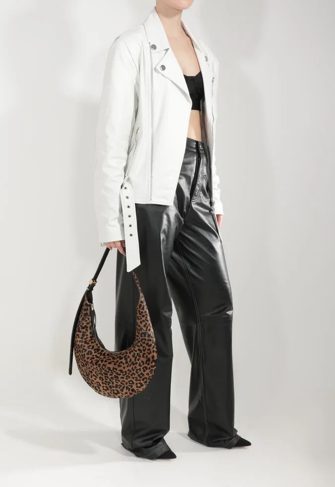 bolsa-schutz-hobo-aura-couro-onca-grande-2