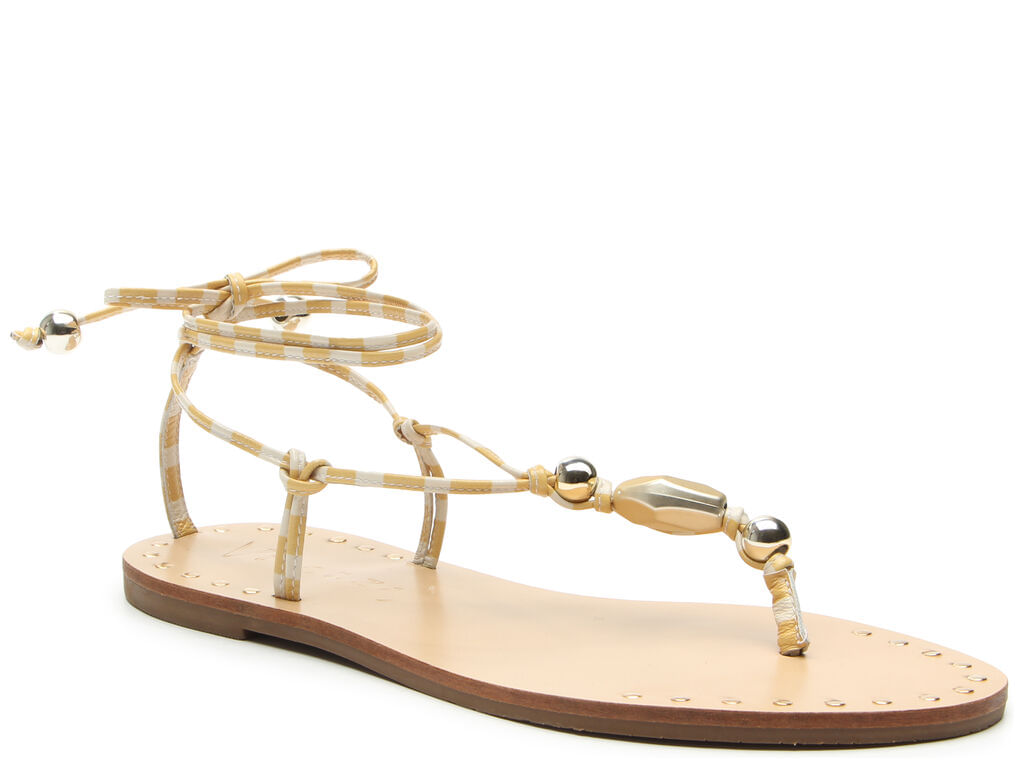 sandalia-vicenza-rasteira-couro-mango-apliques-dourados-1