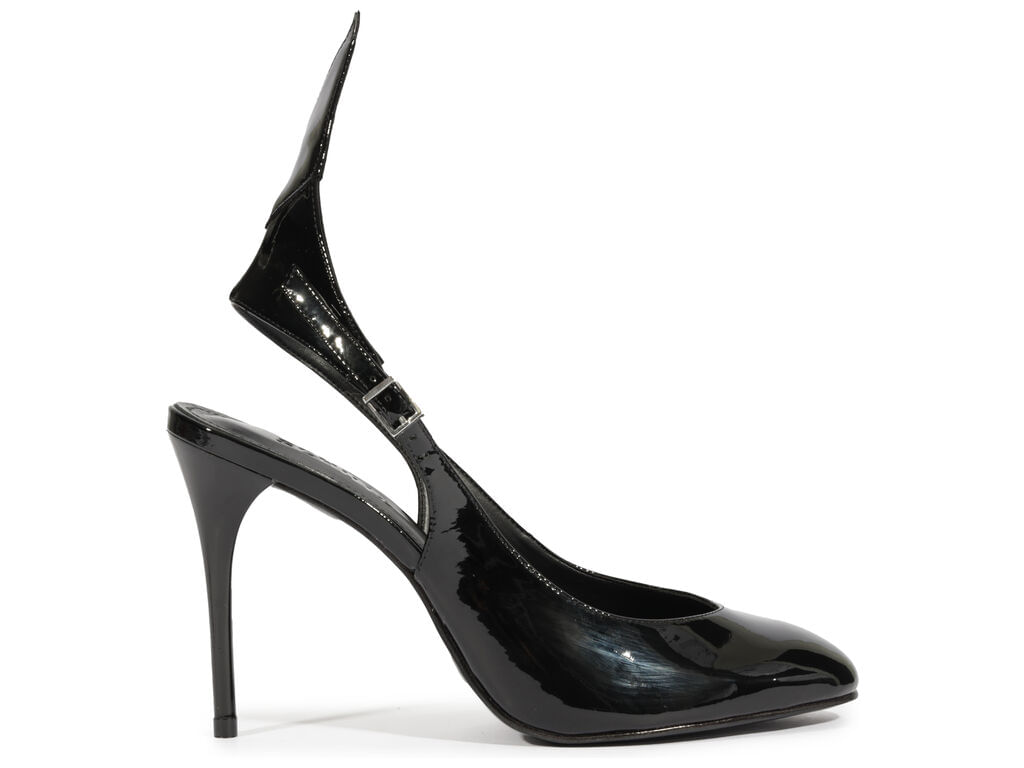 mule-fechada-schutz-verniz-soft-black-salto-alto-1