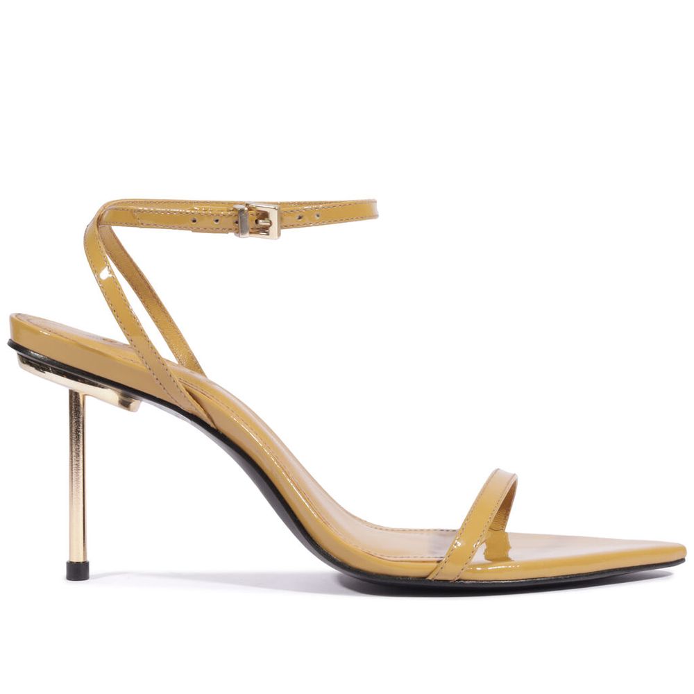 sandalia-schutz-aura-couro-mostarda-verniz-1 sandalia-schutz-aura-couro-mostarda-verniz-1