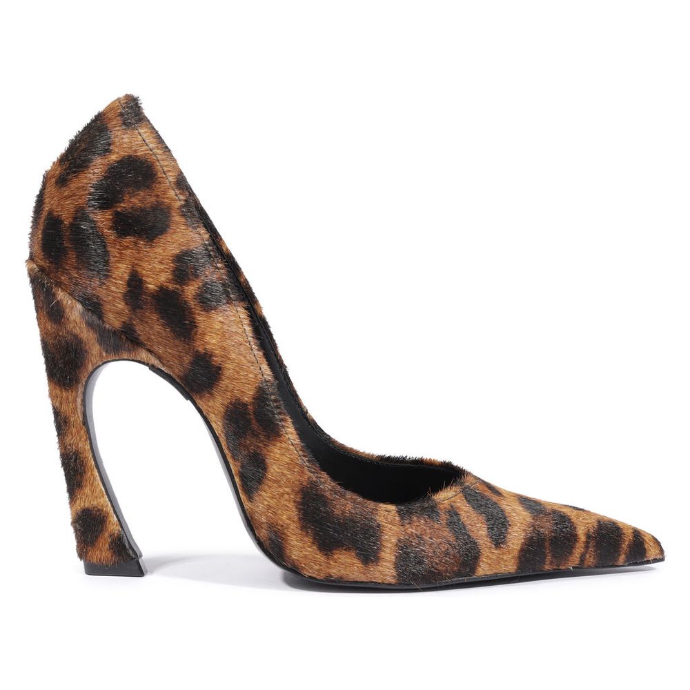 scarpin-schutz-lexi-pelo-animal-print-leopardo-salto-alto-curvado-1 scarpin-schutz-lexi-pelo-animal-print-leopardo-salto-alto-curvado-1