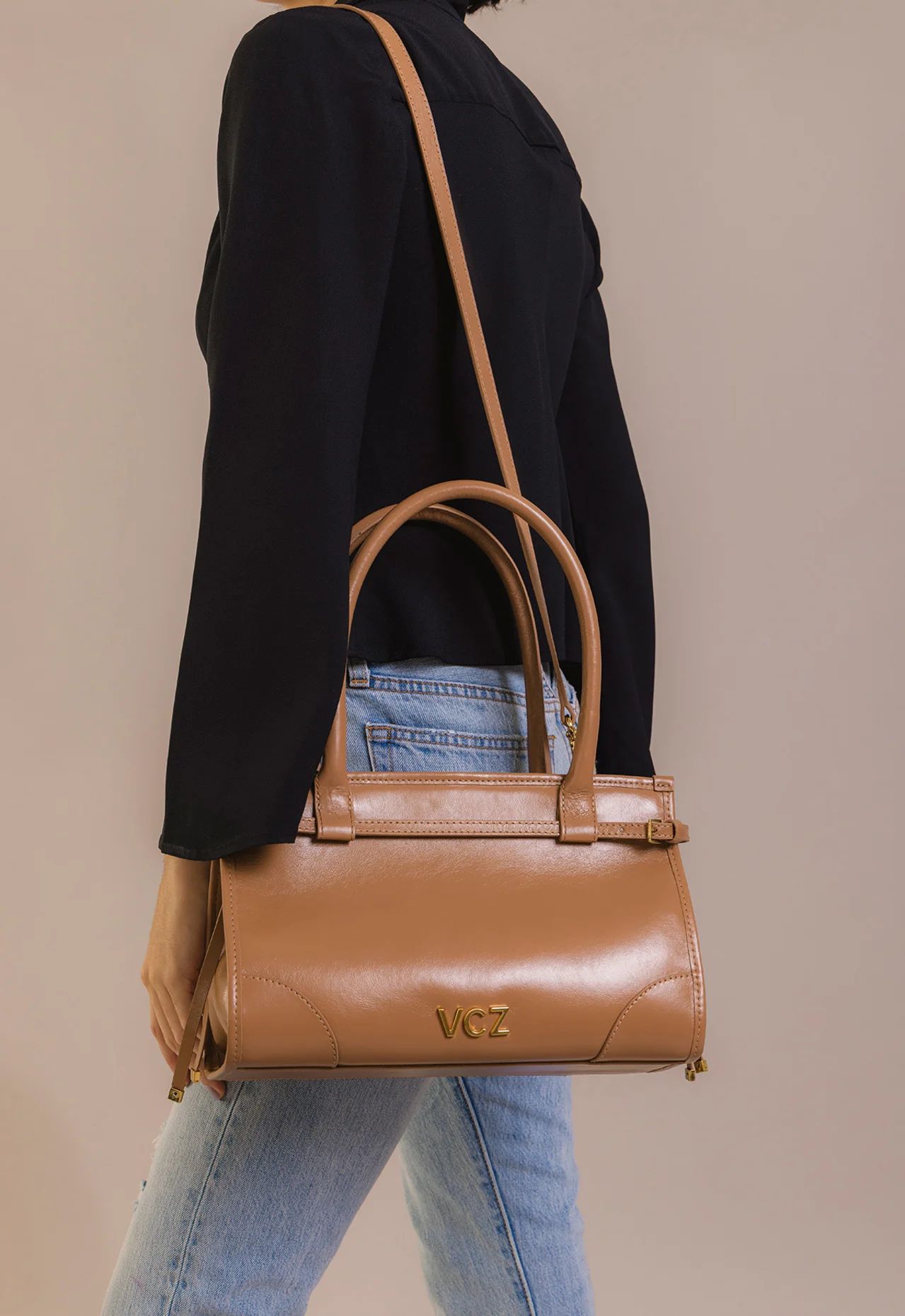 bolsa-vicenza-tote-priscila-grande-caramelo-2