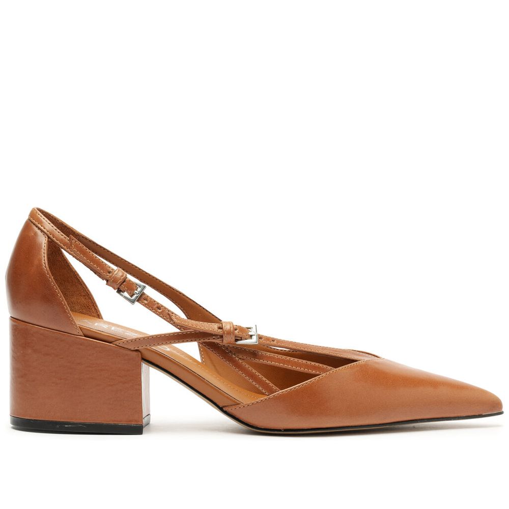 scarpin-arezzo-marrom-couro-bloco-semi-aberto-fivelas-1