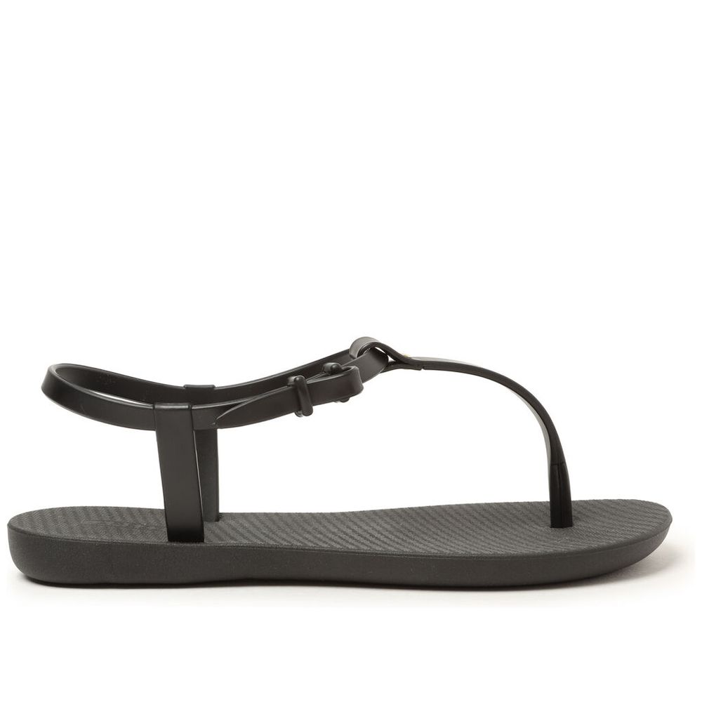 sandalia-brizza-rasteira-preta-tiras-injetadas-1 sandalia-brizza-rasteira-preta-tiras-injetadas-1