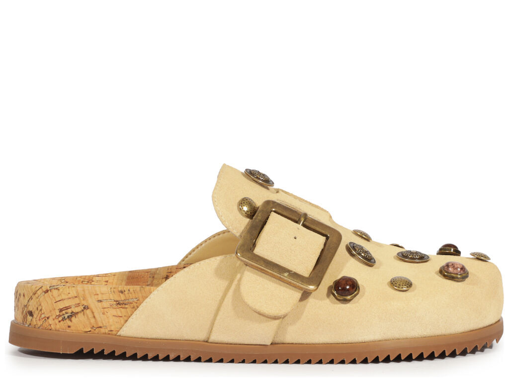 clog-schutz-couro-bege-camurca-tachas-metalicas-1