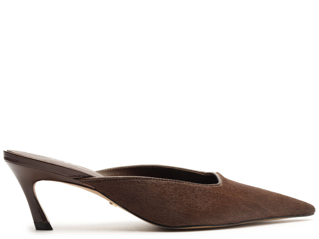 mule-arezzo-marrom-pelo-salto-baixo-fino-1