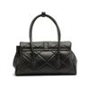 bolsa-arezzo-tiracolo-preta-couro-matelasse-grande-metal-3