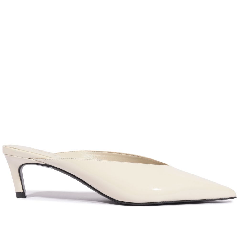 mule-schutz-fechada-branca-verniz-salto-medio-1 mule-schutz-fechada-branca-verniz-salto-medio-1