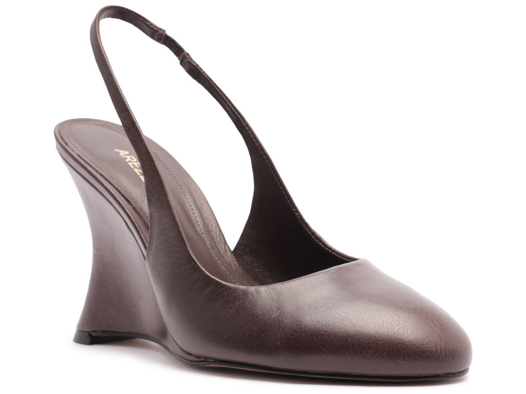scarpin-arezzo-marrom-couro-salto-anabela-slingback-2