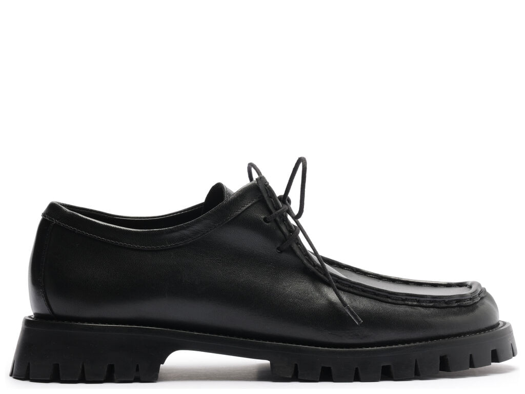 mocassim-arezzo-preto-couro-tratorado-amarracao-siena-1