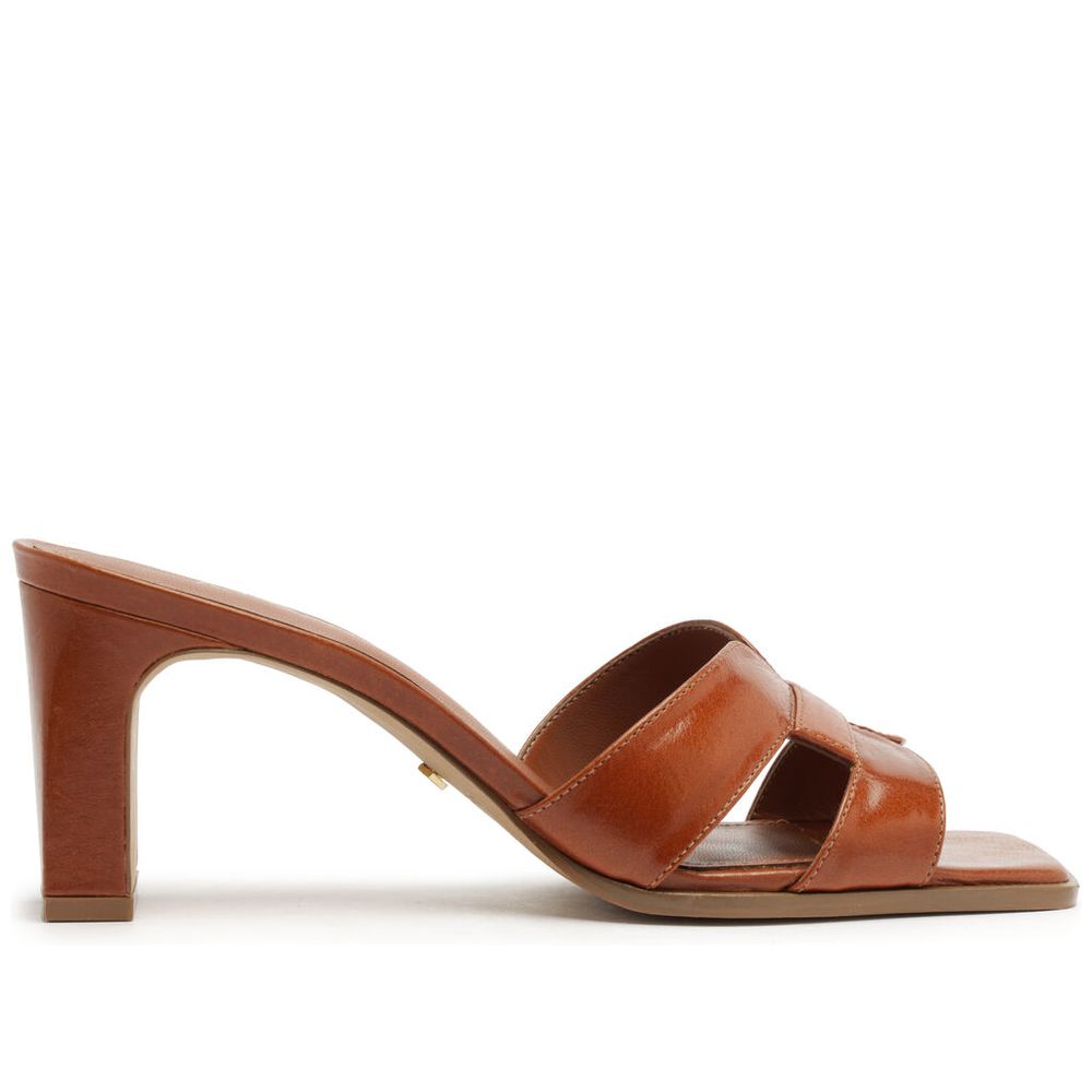 tamanco-arezzo-marrom-couro-bico-quadrado-tira-vazada-1 tamanco-arezzo-marrom-couro-bico-quadrado-tira-vazada-1