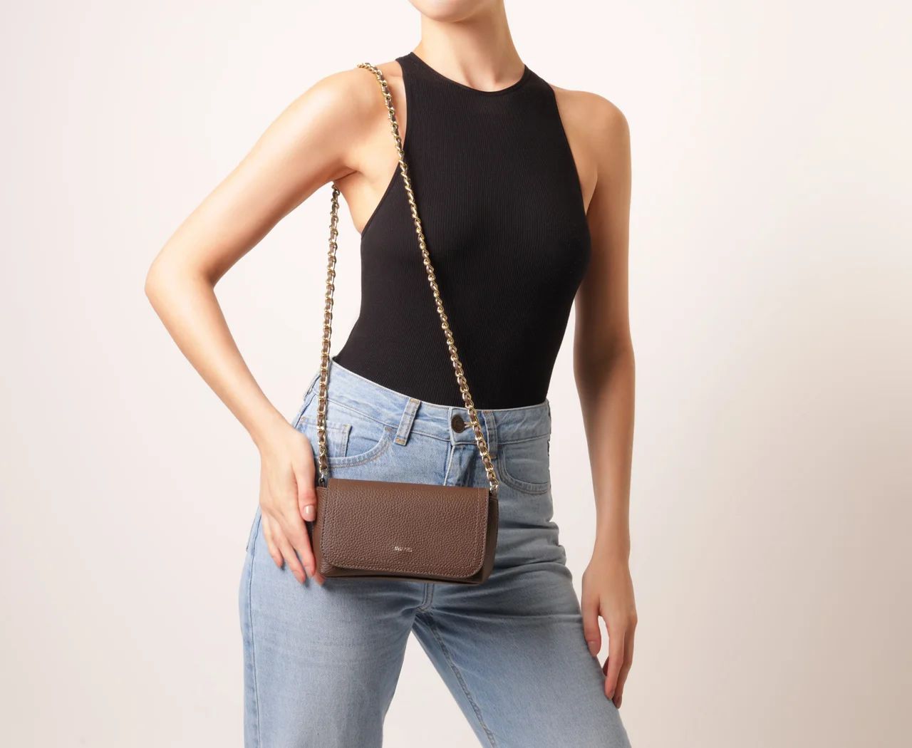 bolsa-anacapri-tiracolo-pequena-casual-marrom-2