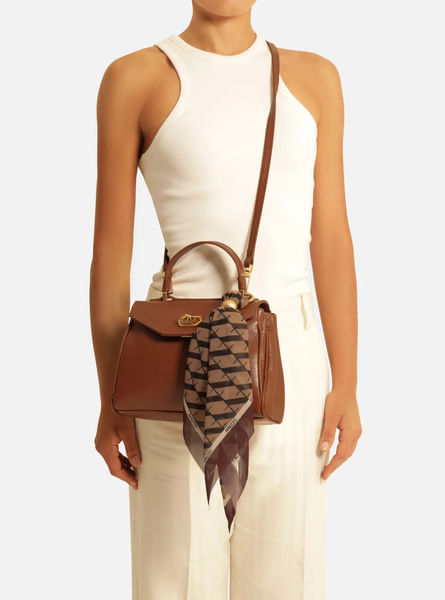 bolsa-arezzo-satchel-caramelo-couro-pequena-lenco-2