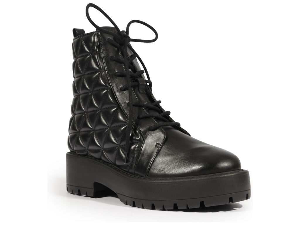 bota-schutz-coturno-matelasse-preta-cadarco-2
