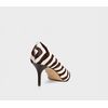 scarpin-helena-carrano-salto-fino-pelo-zebra-animal-print-branco-2 scarpin-helena-carrano-salto-fino-pelo-zebra-animal-print-branco-2