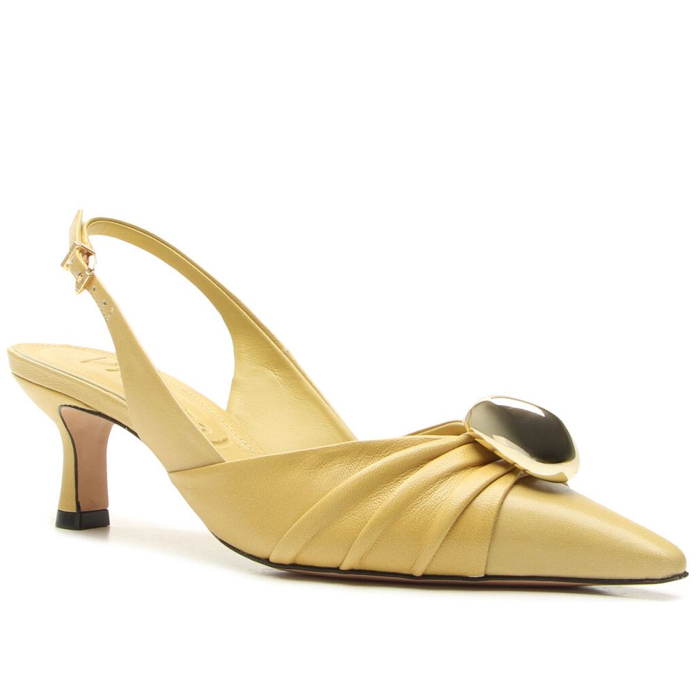 slingback-isa-creme-1 slingback-isa-creme-1