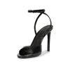 sandalia-schutz-amie-chain-preta-3