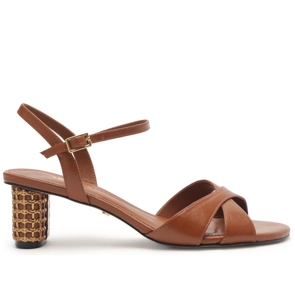 sandalia-arezzo-caramelo-com-salto-tramado-1