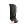 bota-arezzo-preta-couro-cano-medio-salto-fino-slouch-4