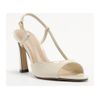 sandalia-arezzo-off-white-verniz-salto-medio-slingback-2