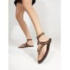 sandalia-schutz-flat-marrom-tachas-douradas-e-prateadas-2