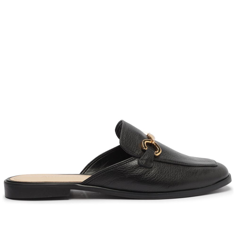 mule-arezzo-preta-couro-rasteira-bridao-1 mule-arezzo-preta-couro-rasteira-bridao-1