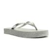 chinelo-de-dedo-arezzo-prateado-brilho-flatform-brizza-2 chinelo-de-dedo-arezzo-prateado-brilho-flatform-brizza-2