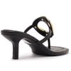 sandalia-arezzo-preta-detalhe-metalico-dourado-salto-fino-baixo-3