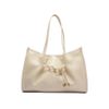 bolsa-arezzo-shopping-off-white-detalhe-no-e-metal-dourado-1 bolsa-arezzo-shopping-off-white-detalhe-no-e-metal-dourado-1